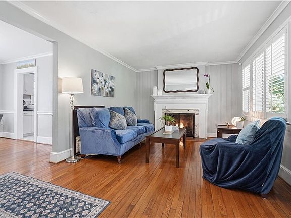 4th image of 5705 Granby St