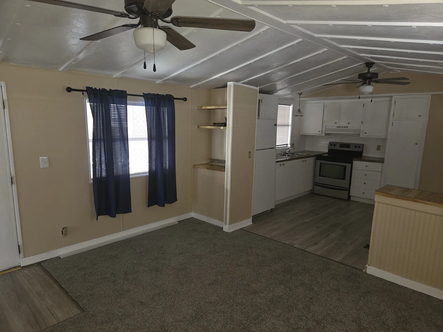 Vineyard St, Zephyrhills — Photo 4