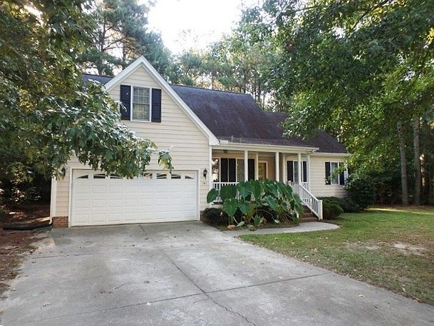 1st image of 141 Bennett Pl