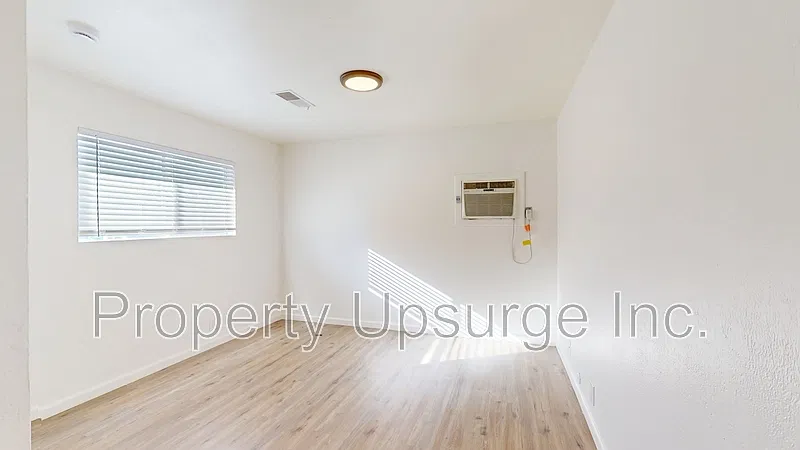 2 bed, 1.0 bath, 850 sqft, $1,395 — Photo 2
