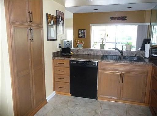 3rd image of 13929 Clubhouse Cir