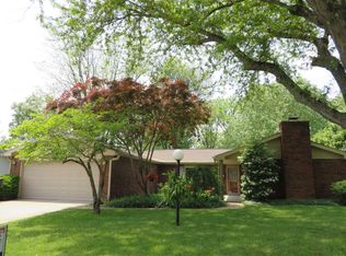 3242 Beech Dr, Columbus, IN 47203