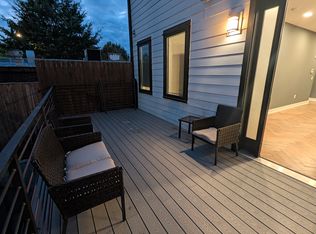 838 Varnum St NW #4, Washington, DC 20011