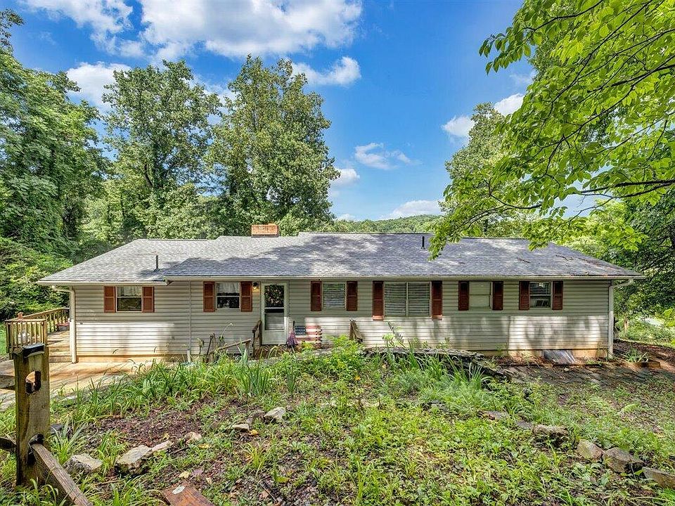 1st image of 110 Melody Lake Dr