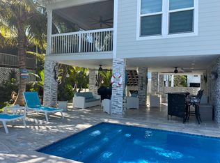 31011 Hibiscus Dr, Big Pine Key, FL 33043