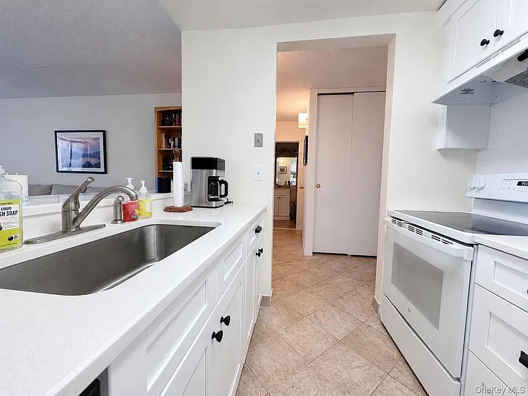 50 Columbus Ave #317 — Photo 10