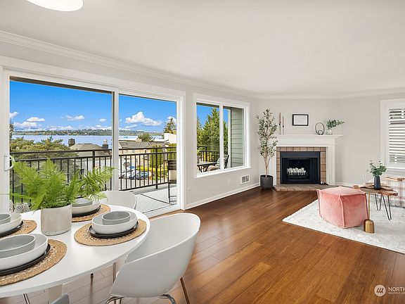 3rd image of 10104 NE 60th Street #120