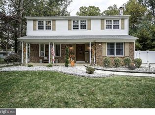 806 Marlborough St, Turnersville, NJ 08012