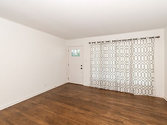 2nd image of 9624 Nashville Ave
