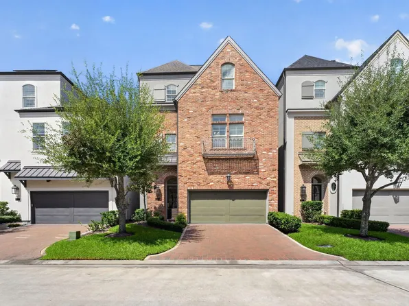98 Gateway Park Pl, Spring, TX 77380