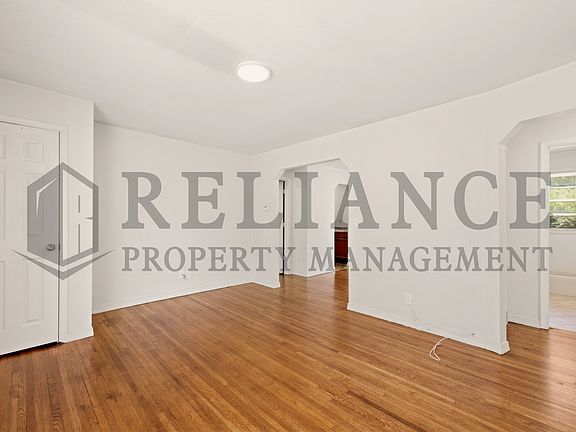 2nd image of 1752 N Old Manor Rd