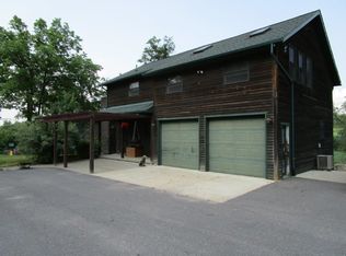 8402 Bluff Rd, Lancaster, WI 53813