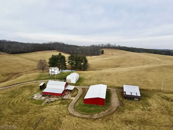 700 Anderson Rd, Lowell, OH 45744
