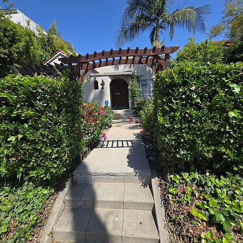 Warm & Welcoming Home Near Melrose with Room to Live, Work & Create Photo 1