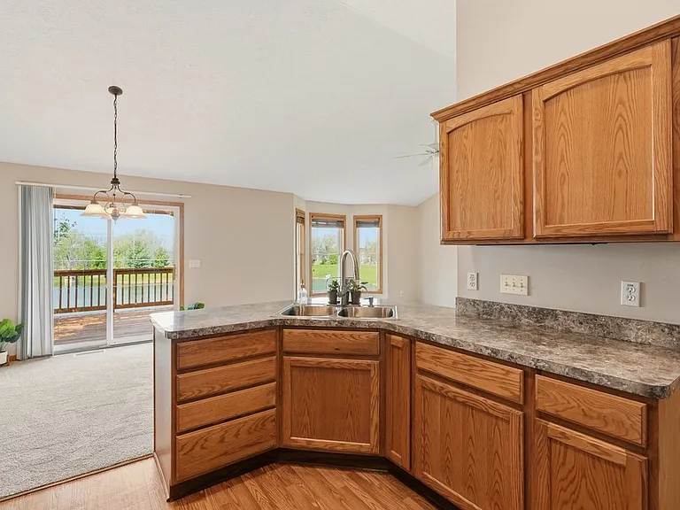 12786 Heritage Trl — Photo 25