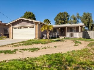 2565 11th St, Riverside, CA 92507