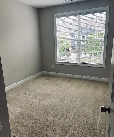 102 Secret Grove Ln — Photo 13