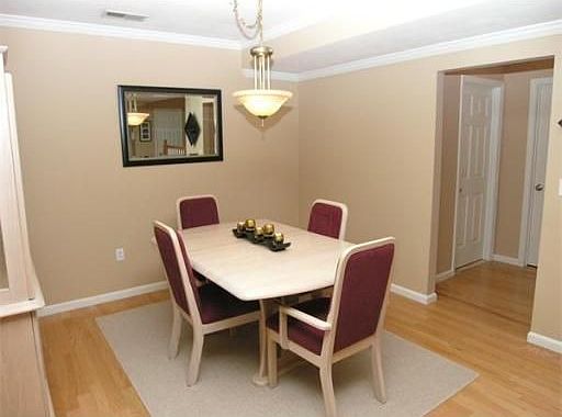 1st image of 71 Village Dr