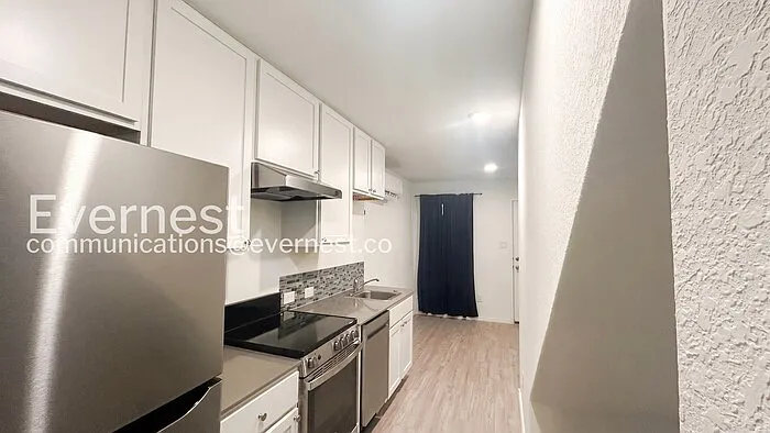 7037 Elm Cv — Photo 3