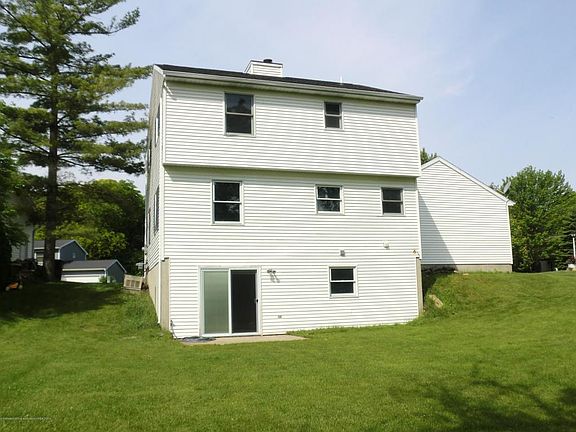 5th image of 4236 Graystone Dr