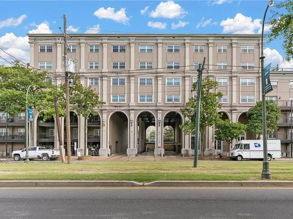 1750 Saint Charles Ave APT 420, New Orleans, LA 70130