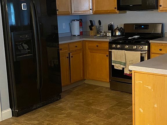 3rd image of 23 Indian Woods Way Unit 23