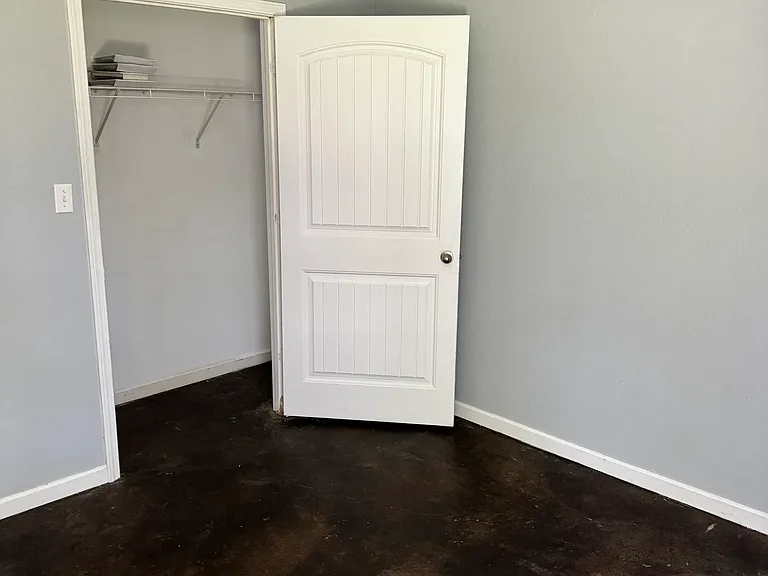 601 E Emerson St #2 — Photo 10