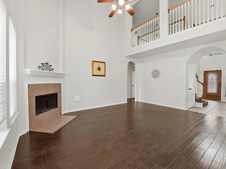 7519 Chathan Glen Ln — Photo 11