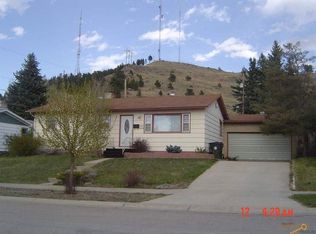 1818 Cruz Dr, Rapid City, SD 57702