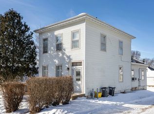 445 Nevada St, Dubuque, IA 52001