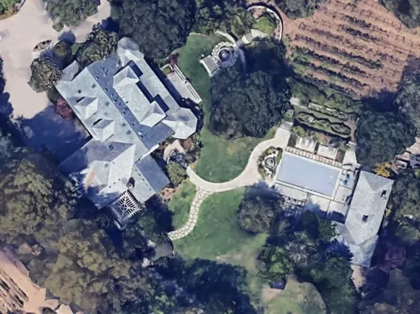 18206 Daves Ave, Monte Sereno, CA 95030