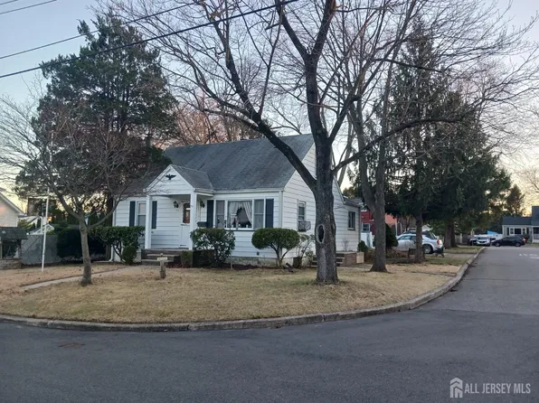 27 Harrison Ave, East Brunswick, NJ 08816