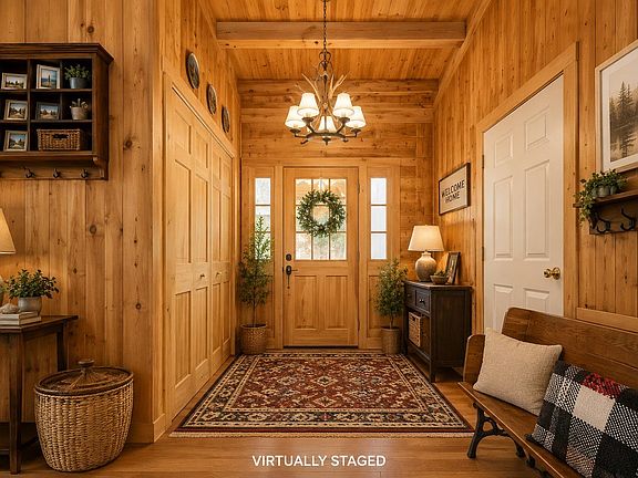 4th image of 221 Fiddlehead Lane