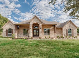 413 Briar Creek Ln, Sealy, TX 77474