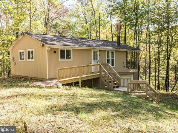 244 Bradley Brook Ln, Hedgesville, WV 25427