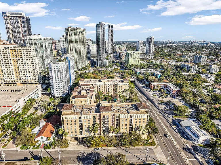 520 SE 5th Ave #2311 — Photo 46