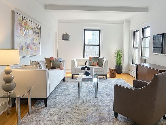 2nd image of 140 E 81st St APT 12E
