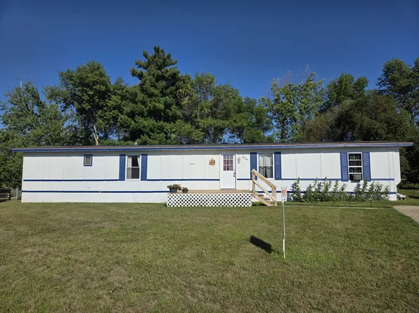 114 Wagon Wheel Cir, Brookings, SD 57006