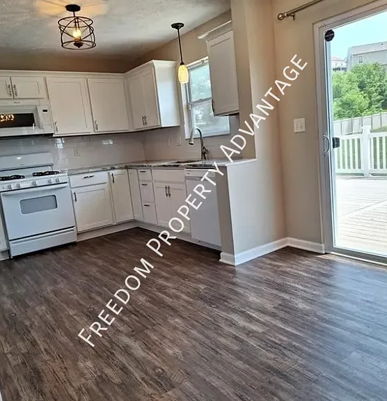 503 Panorama Dr — Photo 8