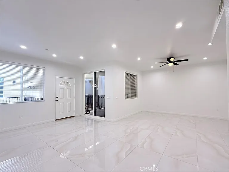 8153 Banana Ave #206 — Photo 11