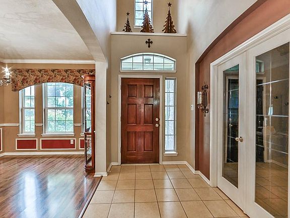 4th image of 7915 Terrace Glade Ct