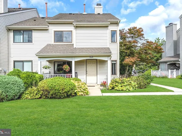 2003 Sandra Rd, Voorhees, NJ 08043