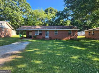 312 Jones Dr, Social Circle, GA 30025