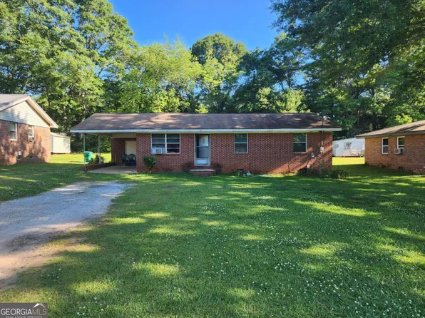 312 Jones Dr, Social Circle, GA 30025
