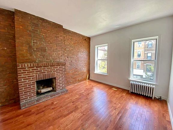 4th image of 54 5th Ave #A2