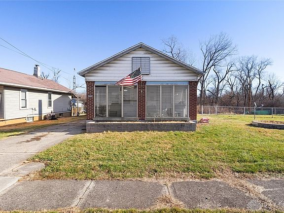 2nd image of 3444 Maumee Ave