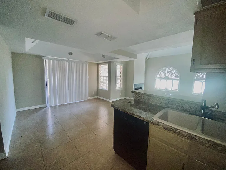 1211 N Miller Rd #108 — Photo 6