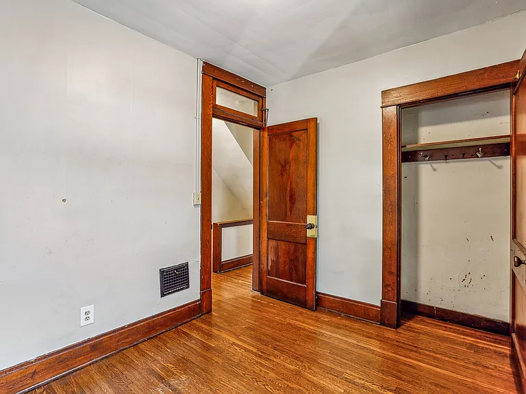 2246 N 4th St — Photo 36