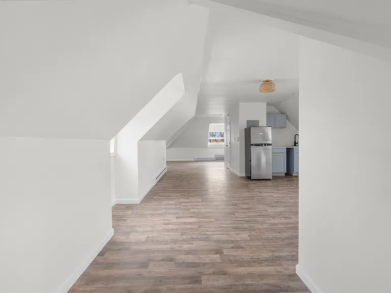 66 Richards Pl #2B — Photo 12