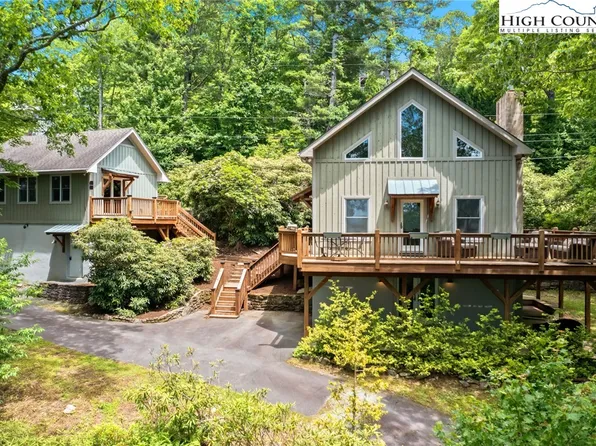 468 Sourwood Lane, Blowing Rock, NC 28605